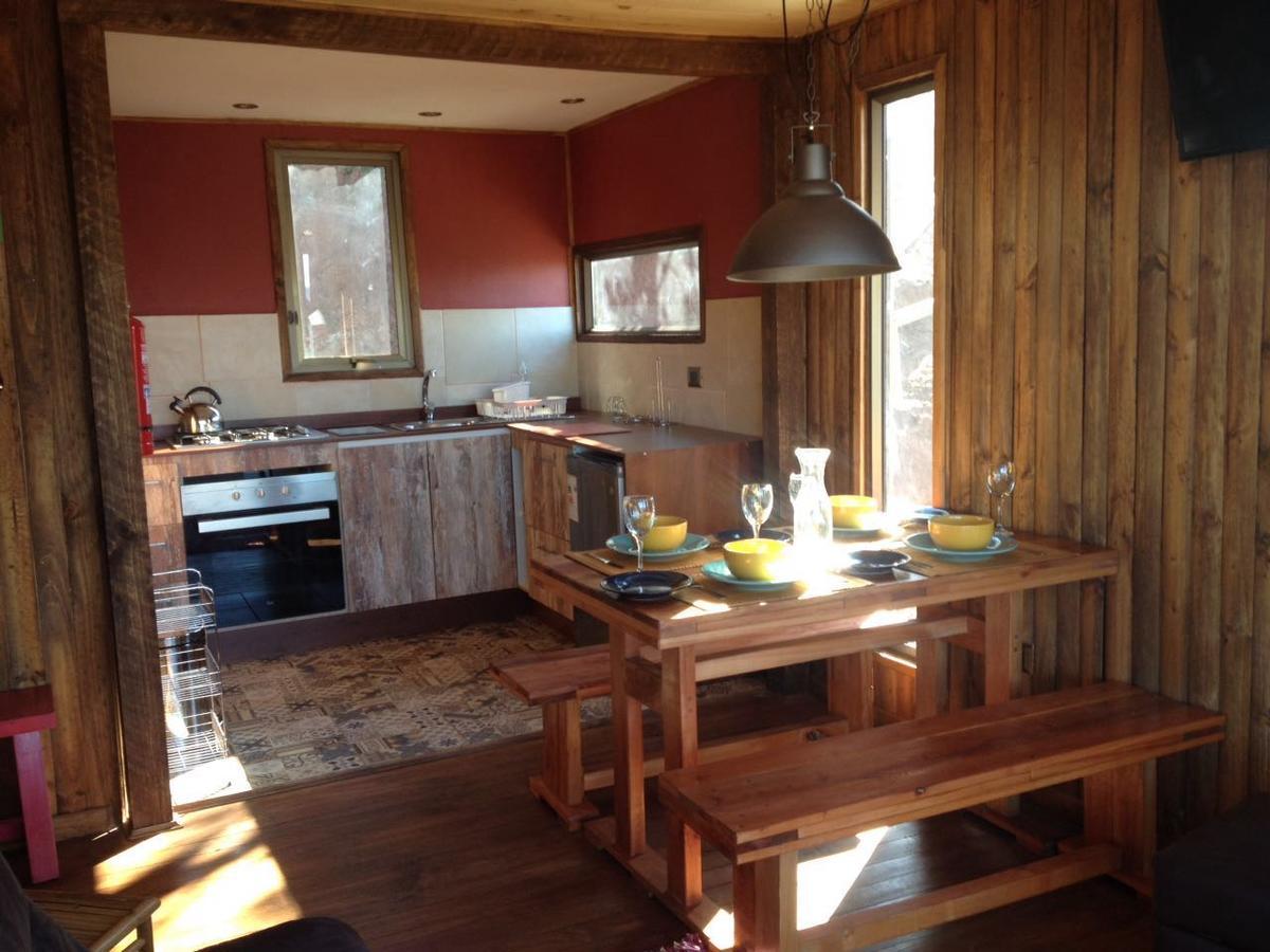 Lodge & Carilafquen *